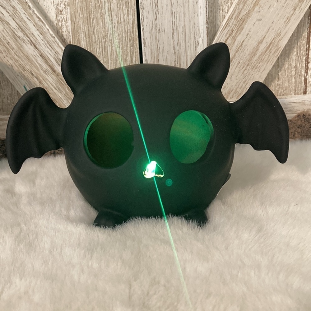 Copy—Ceramic Light Up Bat - Picture 4 of 8